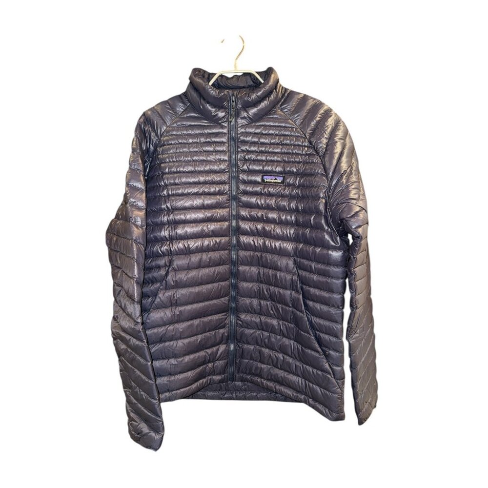 Patagonia AlpLight Down Jacket in Smolder Blue Men's Size Large Spring 2022